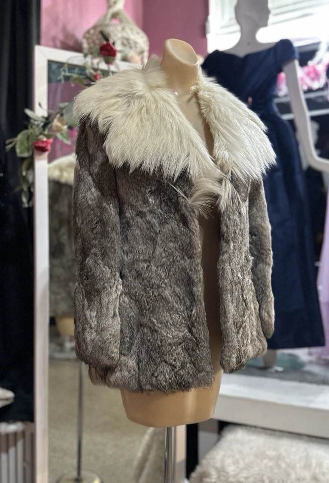 Abrigo de piel de conejo vintage años 70 ribete peludo gris plata boho hippy invierno corto XS/S Foto 3 de 4