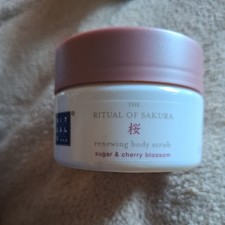 Rituals The Ritual Of Sakura Renewing Sugar & Cherry Blossom Body Scrub 125g New