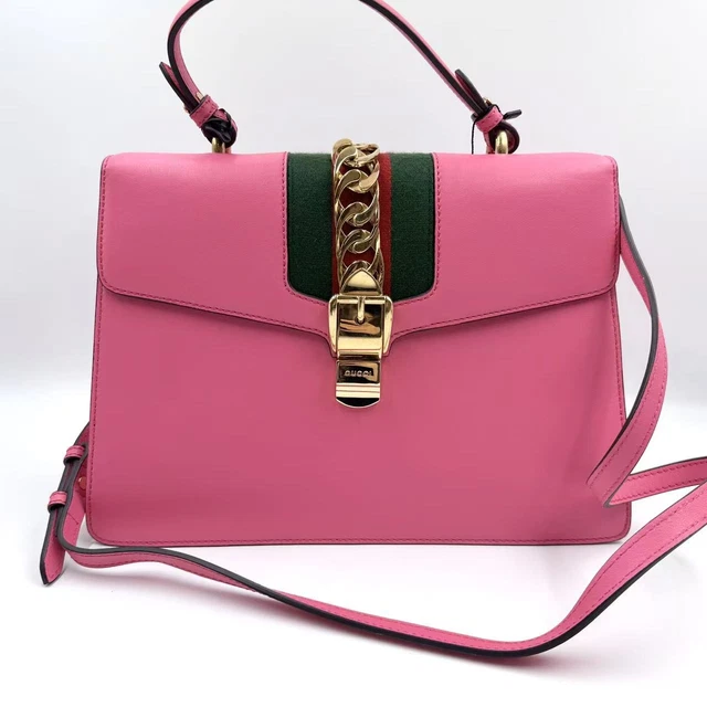 10.30 002 Gucci  Leather Medium Sylvie Shoulder Bag Red