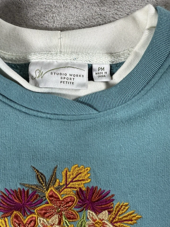 Vintage Studio Works Sport Sweatshirt Petite Med Y2K 90s Mom Core Grandma Core - Image 4 of 4