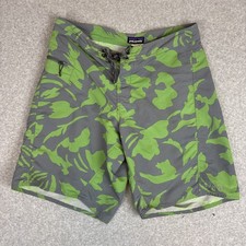 Patagonia Swim Trunks Mens Size 32x10 Board Short Green Gray Logo Outdoor Beach