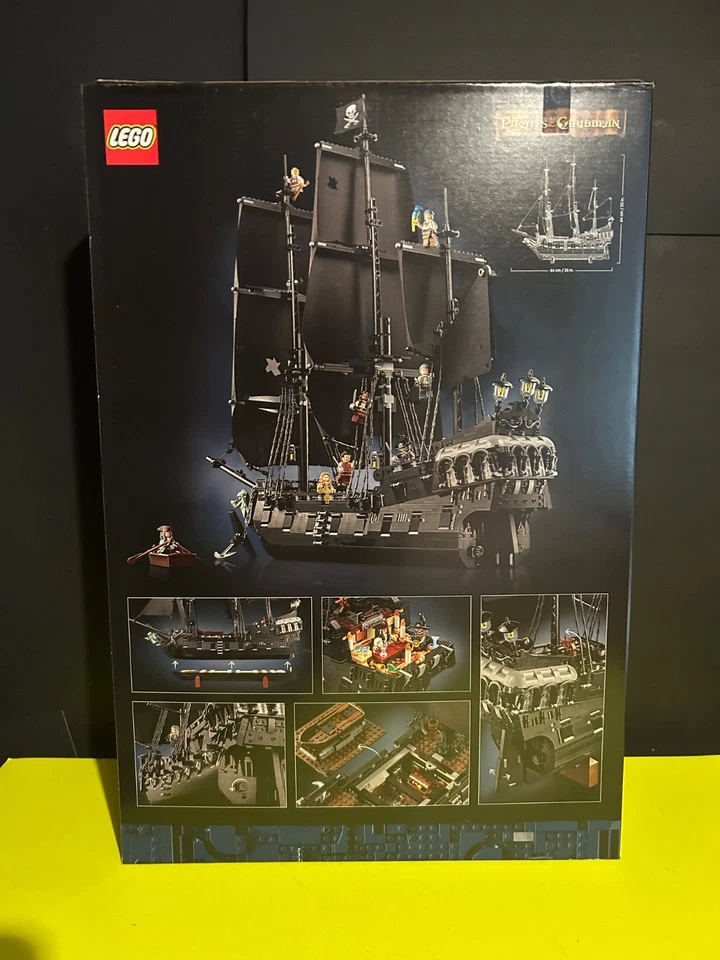 Lego Capitán Jack Sparrow's Black Pearl Barco Pirata 10365 ¡Nuevo en mano!! Foto 2 de 4