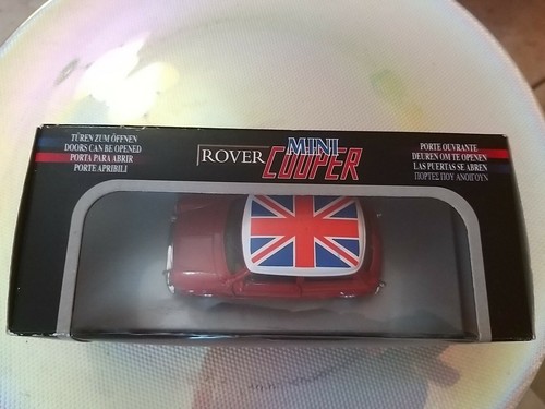 Modellino Rosso Rover MINI COOPER porte apribili scala 1/32 da collezione - Foto 3 di 9