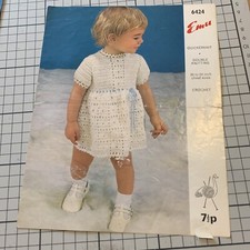 EMU DK Wolle Häkelmuster Baby’s Kleid 20” 22” 24” Brustumfang Vintage Spitzenlook