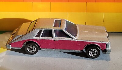 Hot Wheels Cadillac Seville 1980 – Made In France, Pneus Good Year (écailles De Peinture)
