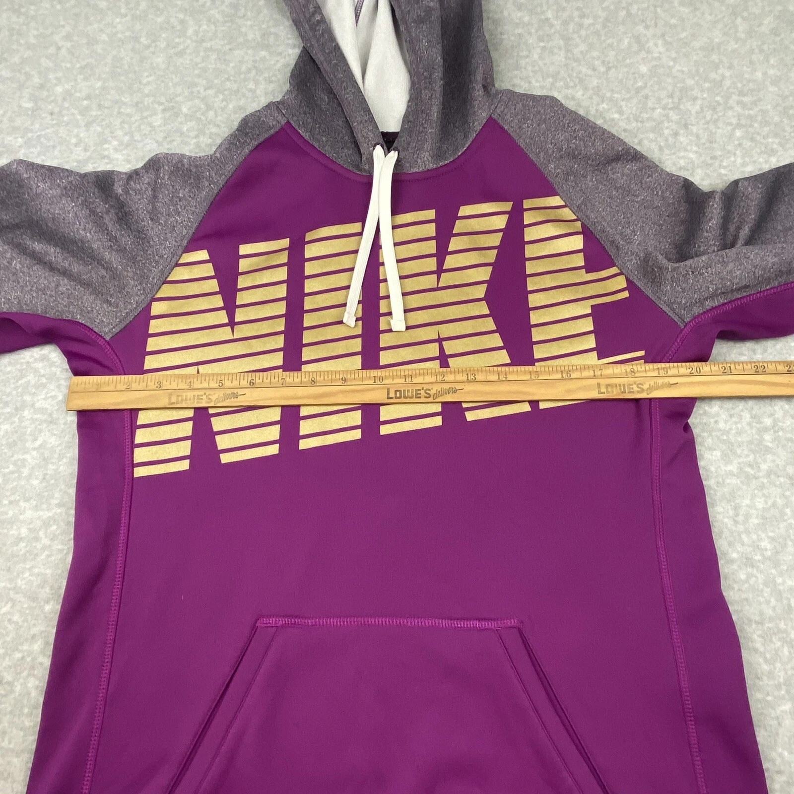 VETEMENTS Felpa con cappuccio da donna Nike taglia media therma fit pile atletica da corsa viola