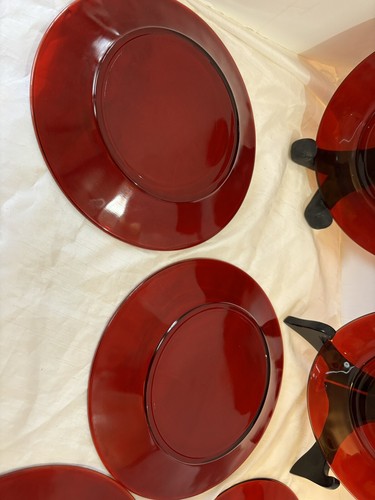 Ruby Red Salad Dessert Plates Anchor Hocking Set Of 6 Christmas Plates 7.5” - Picture 5 of 7
