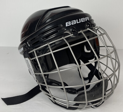 Bauer BHH2100JR Youth Hockey Helmet w/ FM2100 Jr Face Cage Very Light Use