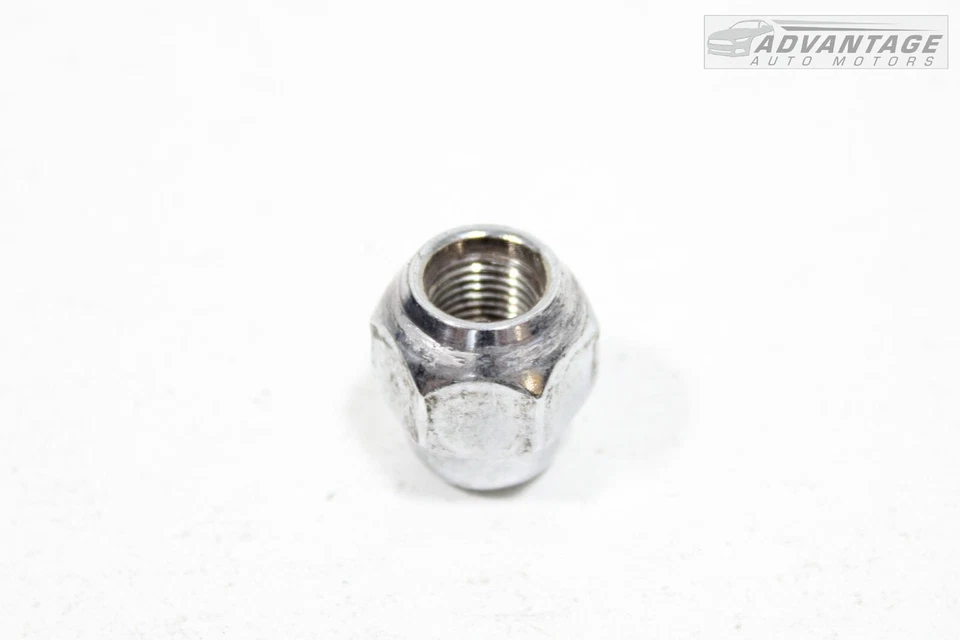 Juego de tuercas de llanta delantera o trasera izquierda o derecha Nissan Sentra 2020-2022 OEM Foto 3 de 4