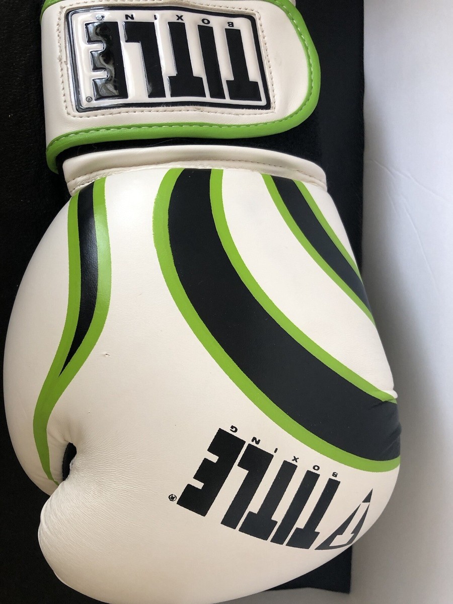 Title Boxing Gloves Aerovent Infused Foam Impact Size L Green
