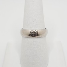 Ring Band w/ Engraved Heart .925 Sterling Silver Size 9 - RS057