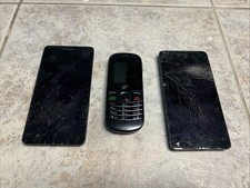 3 x Nokia Lumia Tracfone Old School Vintage Cell Phones Wholesale Lot Parts