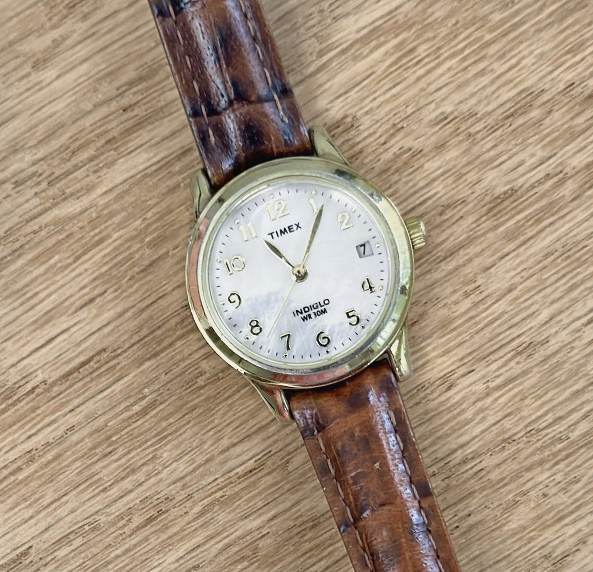 Timex Essex Avenue T21693 Mother-of-Pearl Dial Leather Gold-Tone