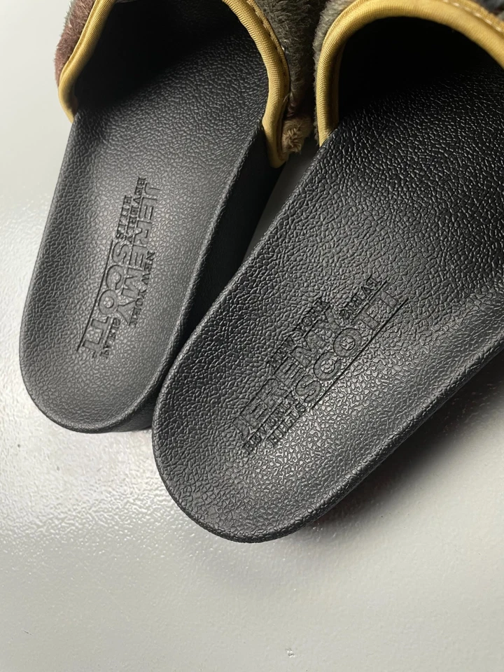 H02882 adidas Originals by Jeremy Scott 2021 JS Adilette Teddy US10 EU44.5 - Imagen 4 de 4