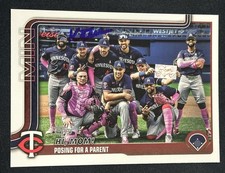 Kyle Farmer Signed 2025 Topps Series 2 Hi Mom! Autographed Auto Card Twins #584
