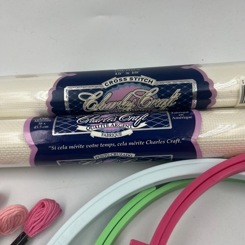 Craft Lot Cross Stitch Fabric 25 Skeins Embroidery Thread & 3 Plastic Hoop Rings - Picture 3 of 10