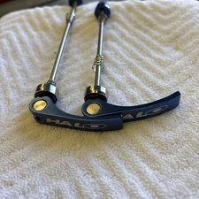 Halo Ti QR skewers - blue