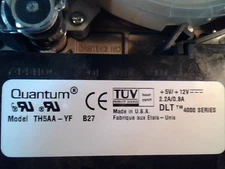 DLT Tape Drive Quantum TH5AA-YF 70-60417-04SCSI SE A01 4000 Series Standalone