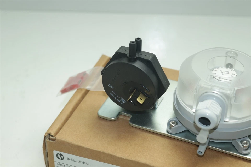 Juego de manómetro HP Indigo Division CT397-05080 para dispositivo de impresora 930,80 Foto 3 de 4