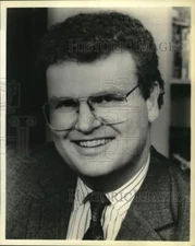 Press Photo Howard Stringer, President of CBS/Broadcast Group - noc94059