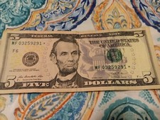 Rare $5 Starnote 2013 (MF 03259291*)