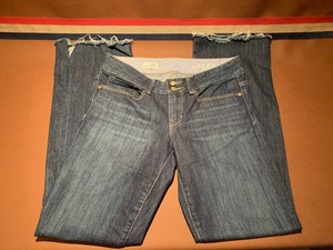 size 28 in us women's jeans
