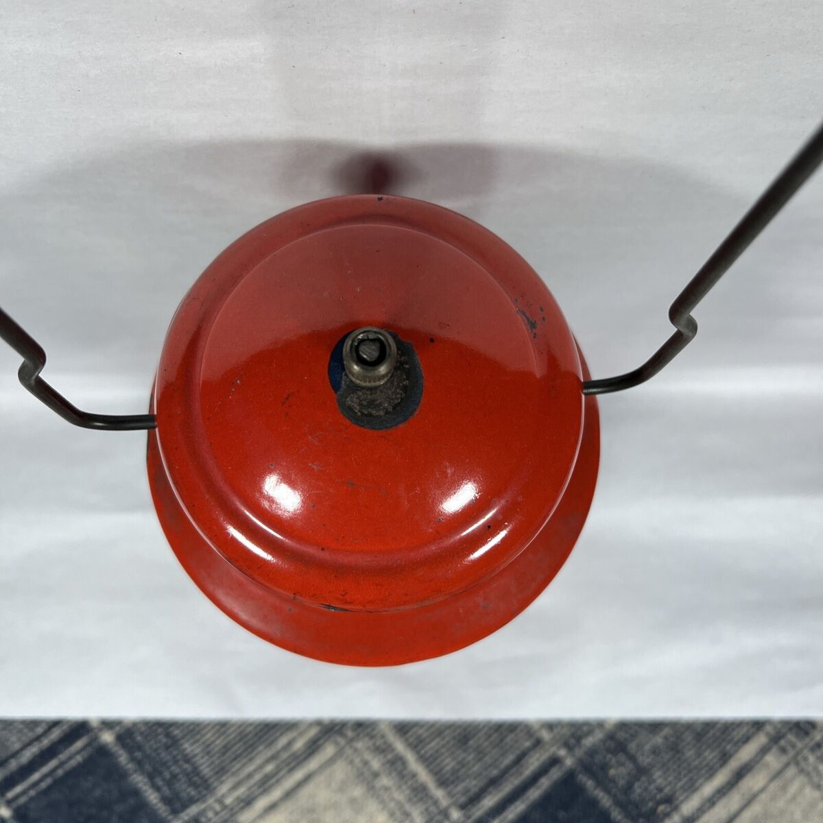VINTAGE COLEMAN MODEL 200A LANTERN MADE 7/57 WITH PLASTIC VINTAGE COLEMAN MODEL 200A LANTERN MADE 7/57 WITH PLASTIC