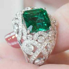 7.52 TCW Princess Green Emerald  White Sapphire Women's Wedding Decorative Ring