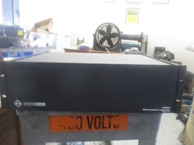 Pelco CM6800 Kreuzschiene/Controller. Modell: Cm6800-32x6 