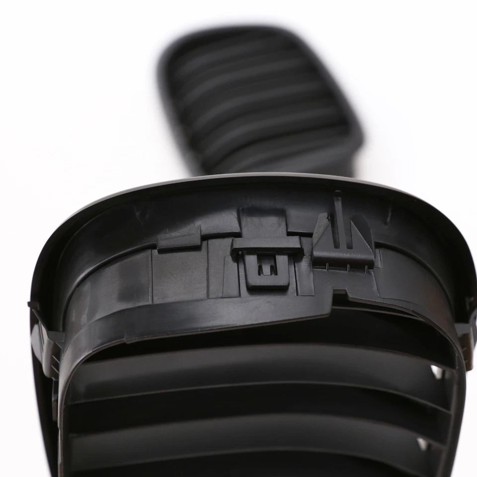 Par de rejillas de doble listón negras mate para BMW Serie 3 E39 1996-2003 Foto 3 de 4