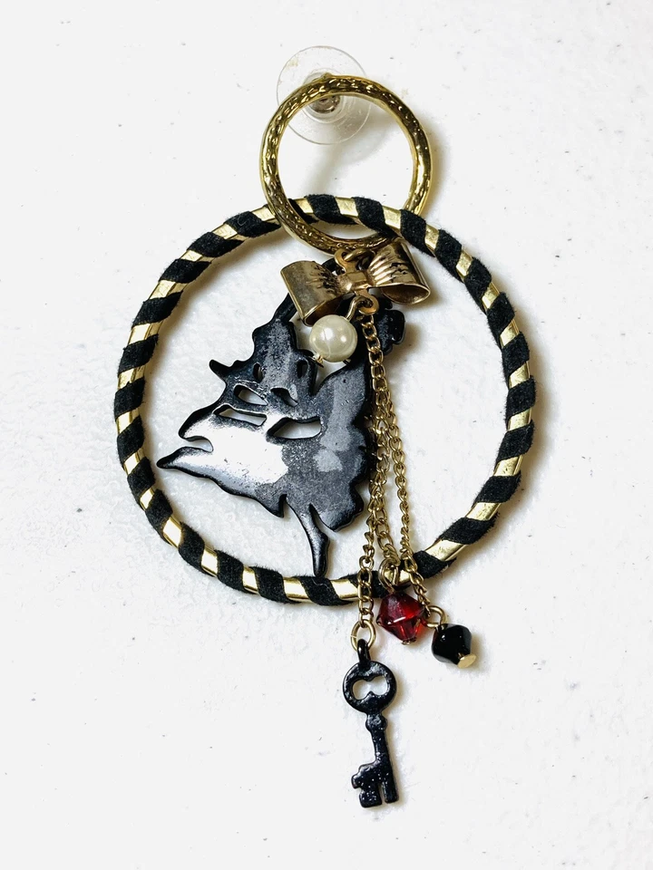 Betsey Johnson - Vintage Silhouette Charm Hoop Earrings - Black & Gold-Tone - Image 2 of 4