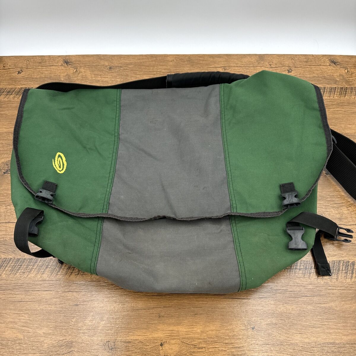 Vintage 90s Timbuk2 Tag Messenger Bag Vintage Used Extra Vintage 90s Timbuk2 Tag Messenger Bag Vintage Used Extra