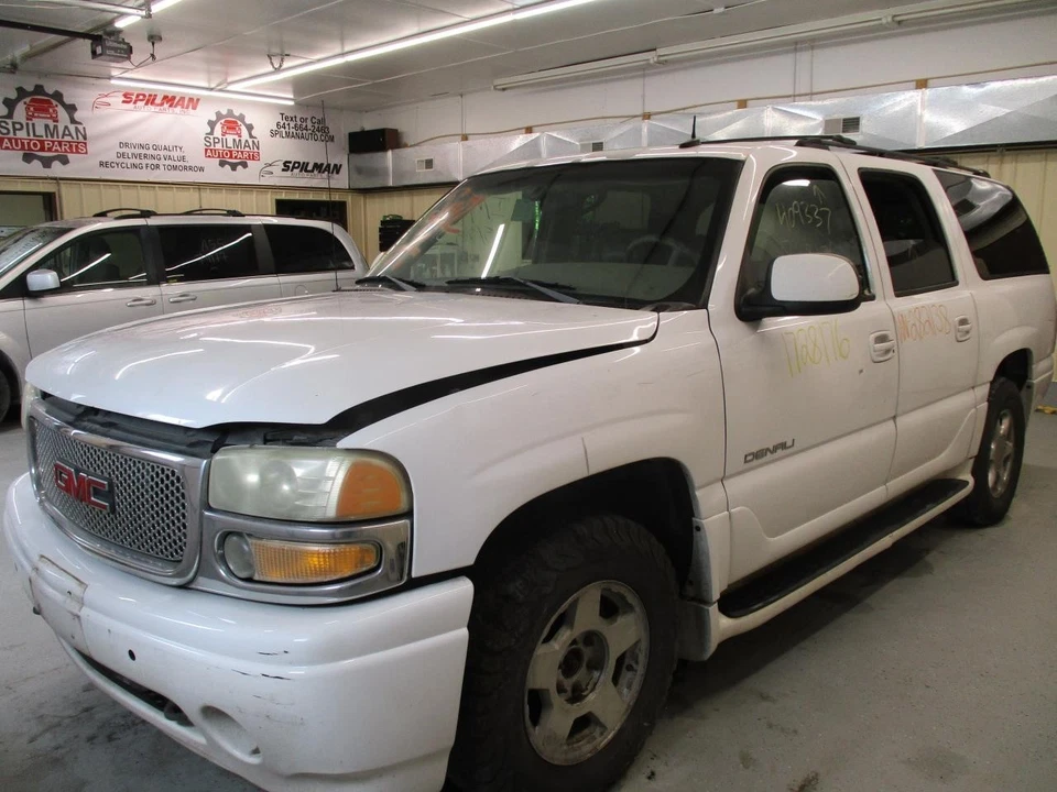 Used Front Lower Center Console fits: 2002 Gmc Yukon xl 1500 Denali floor Front - Image 2 of 4