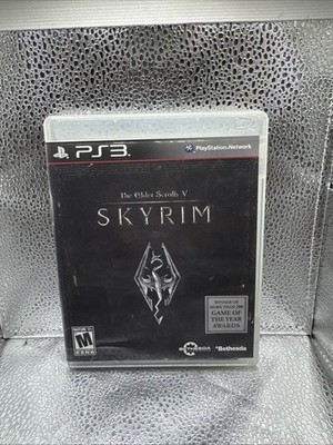 The Elder Scrolls V: Skyrim (Sony PlayStation 4, 2011) Complete w/Manual & Map