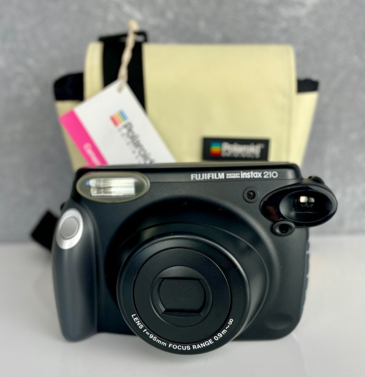 フィルムカメラ Fujifilm instant camera Instax 210 FUJIFILM instax 210 Wide Format Instant Camera with Polaroid bag