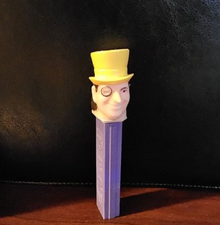 Vintage Penguin Soft head Rare PEZ Dispenser DC Comics No Feet USA