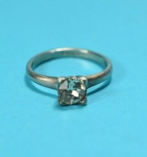 Vintage Sterling Silver Promise Ring CZ size 6 -- 2436