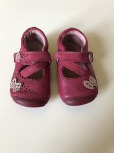 clarks baby girl shoes