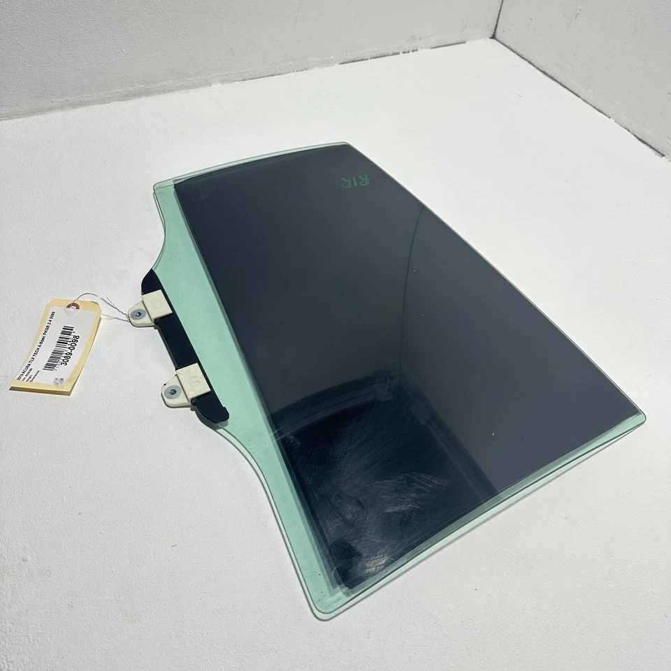 2015-2020 Acura TLX Rear Right Passenger Side Glass Window OEM - Image 4 of 4