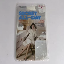 Vintage 1970s Secret Pantyhose White (4’10”-5’4” 90-120lbs) Size A Panty Hose