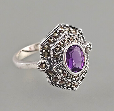 Anello con pietra in argento 925 con Ametista