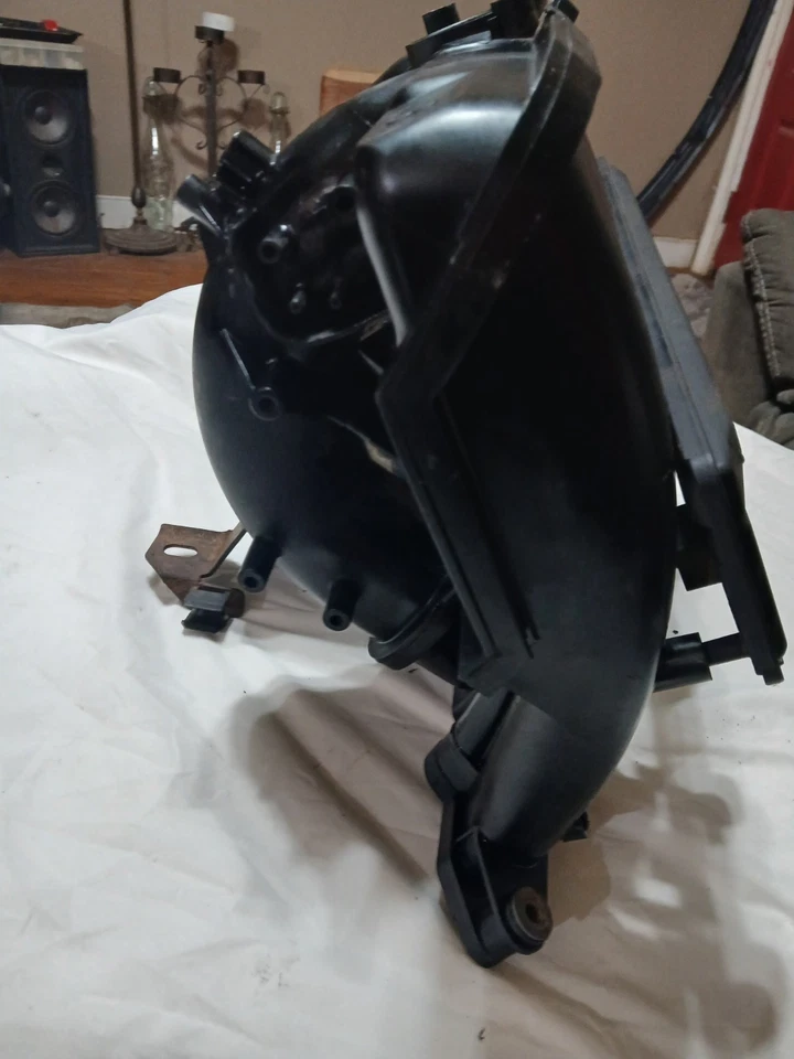 2001-2006 BMW INTAKE MANIFOLD E39, E46,E60,E85,Z3,Z4, X3 M54-B30 ENGINE - Image 4 of 4