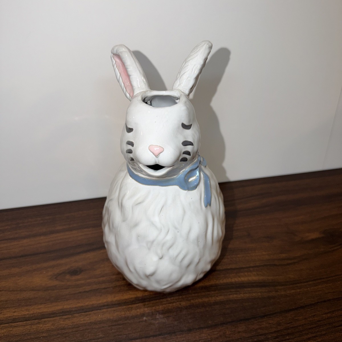 45 Oz White & Blue Bow Ceramic Bunny Pitcher Mud Pie 10” NWT