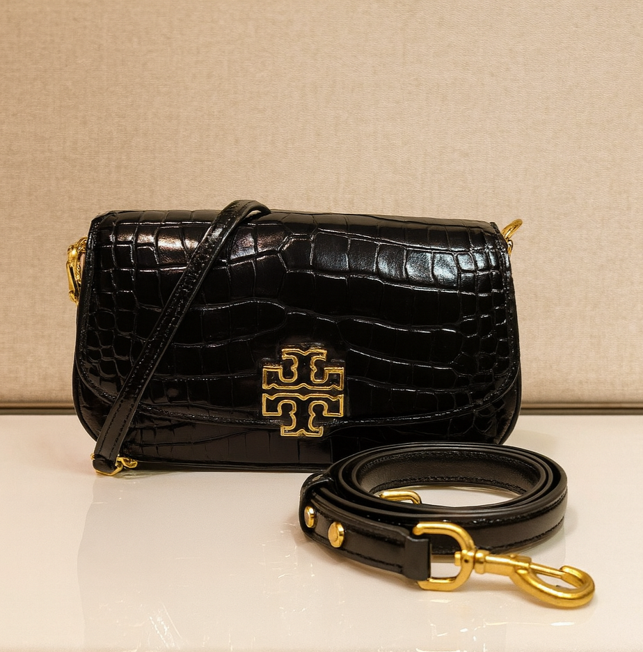 Tory Burch バッグ ブラック NEW Tory Burch Britten Black Embossed Leather Convertible Clutch