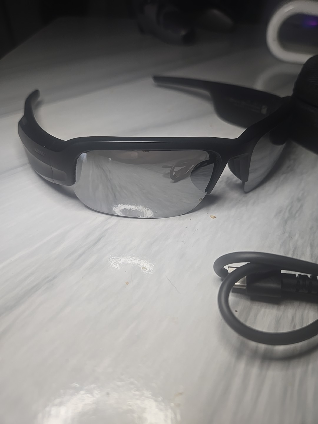 Bose Frames Tempo Polarized Smart Sport Sunglasses with Open Ear Audio in Black-image