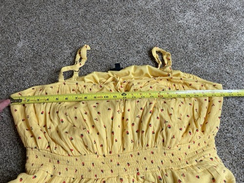 Torrid Plus Size 3 Yellow Strawberries Mini Smocked Tank Sun Dress 3X Fit Flare - Picture 8 of 8