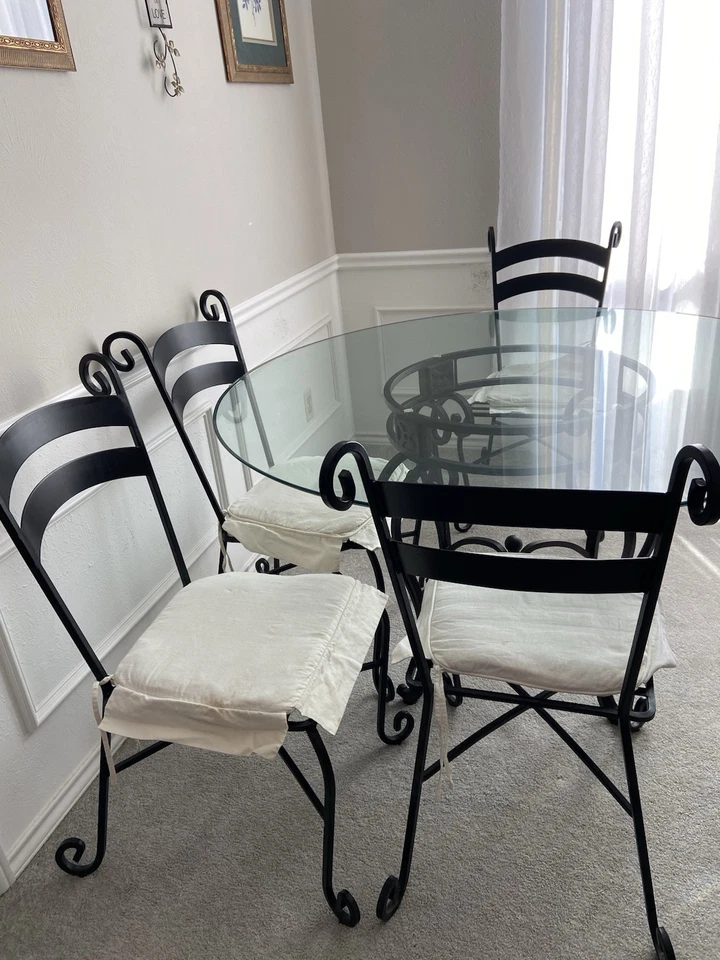 🔥🔥 FINAL PRICE! Original Bombay 54” Round Glass Table w/4 Wrought Iron Chairs - Image 4 of 4