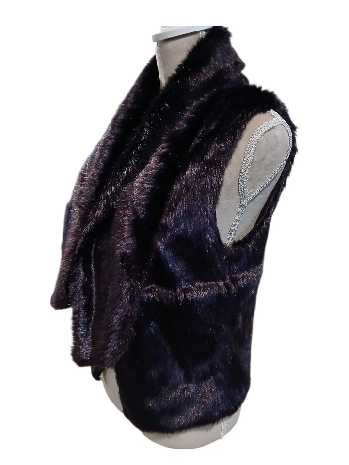 Steve Madden 紫色人造毛皮背心外套女式小号 Fairycore — 第 2/4 张图片