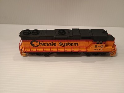 LIFE LIKE HO SCALE 8288 CHESSIE SYSTEM B&O #4810 GP38 DIESEL LOCOMOTIVE