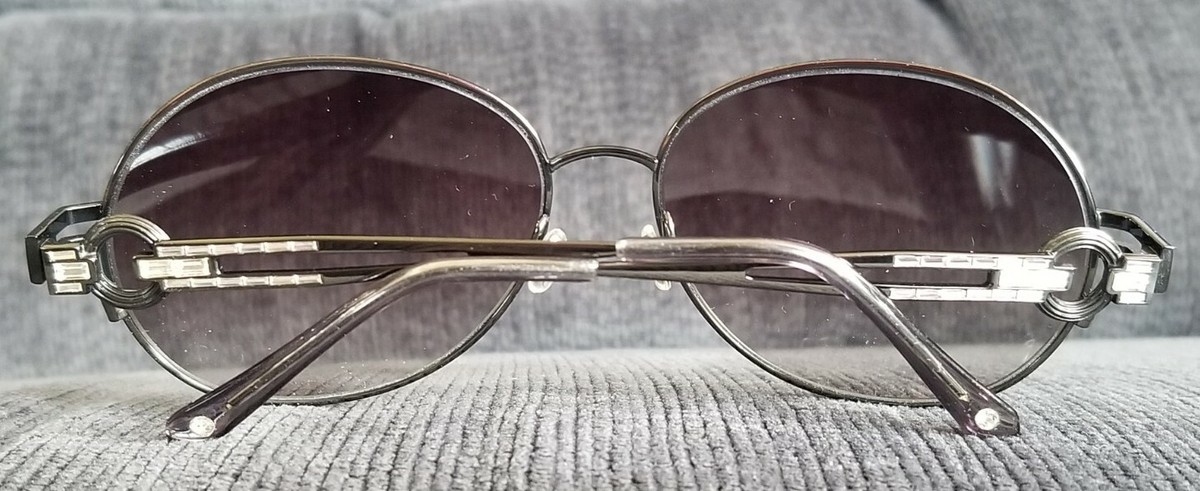 Judith Lieber Oval Sunglasses JL1571 58-15-130 Titanium